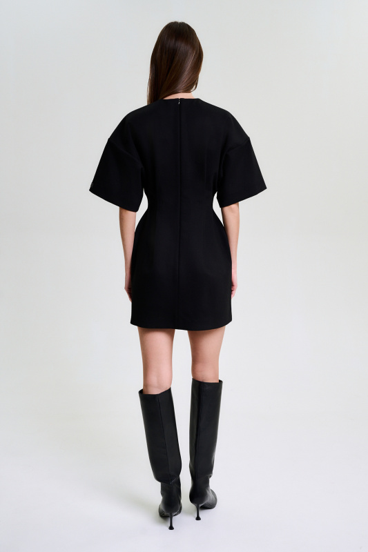 Платье с коротким рукавом BLACK